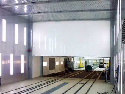 Washing booth. The Blowtherm space to thoroughly pressure-wash.