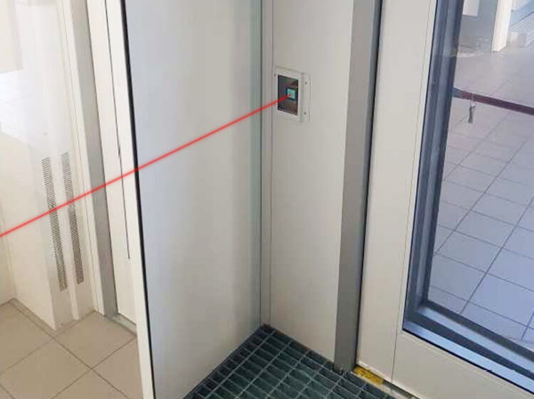 Controllo ventilazione laser cabina verniciatura