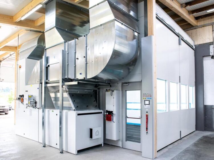 Cabina verniciatura furgoni