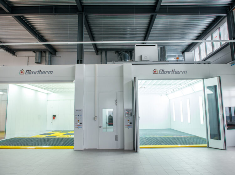 Impianto di verniciatura per carrozzeria completo