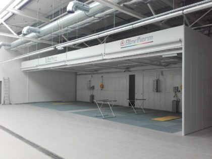 Impianto di verniciatura per carrozzeria completo