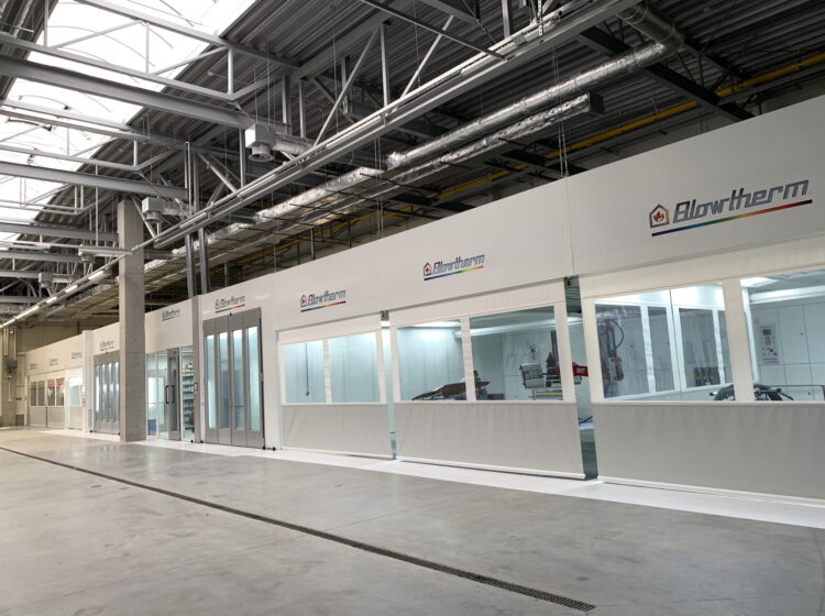 Paint shop with line process Multiple high performance paint prep stations for automotive finishing and collsion repair. Blowtherm.