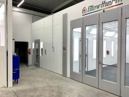 Mixing box o Mixing room adjacent with side door entry, optimized lyout and workflow, plc controls, cabina verniciatura e form altamente performante