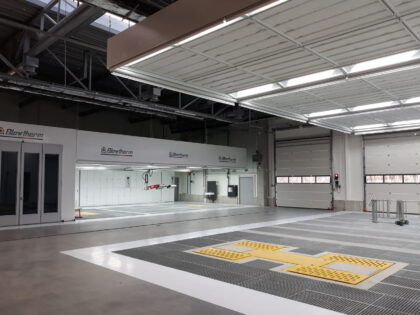 Multiple Prep Stations for finishing. XL sized Blowtherm Prep Area