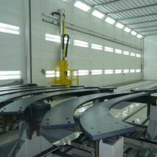 Piattaforme aeree verniciatura