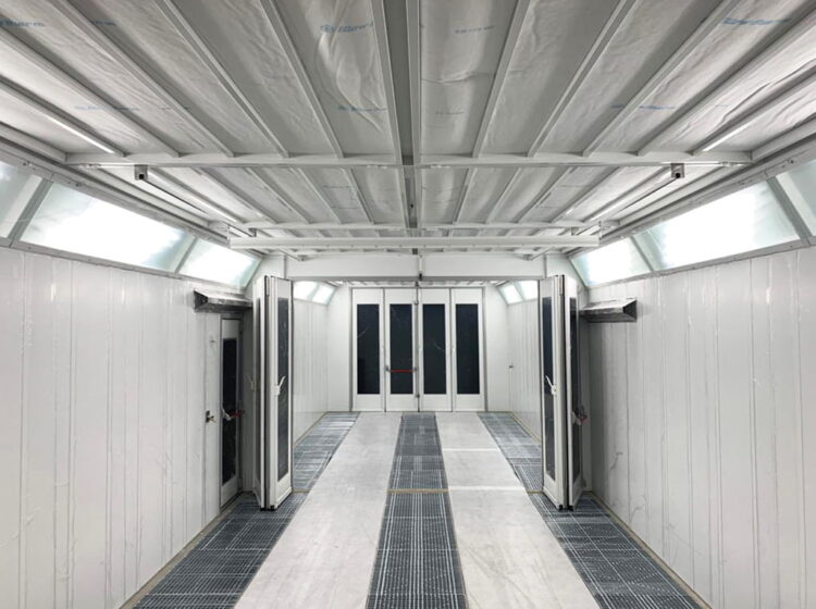 Paint tunnel - internal Paint tunnel - internal. Blowtherm for agricultural equipment