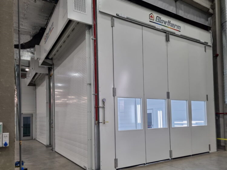 Vernciatura componenti aeronautici Vernciatura componenti aeronautici