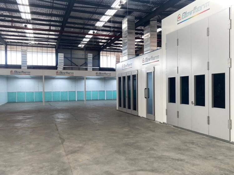 Impianto di vernciatura auto e veicoli commerciali Impianto di vernciatura auto e veicoli commerciali