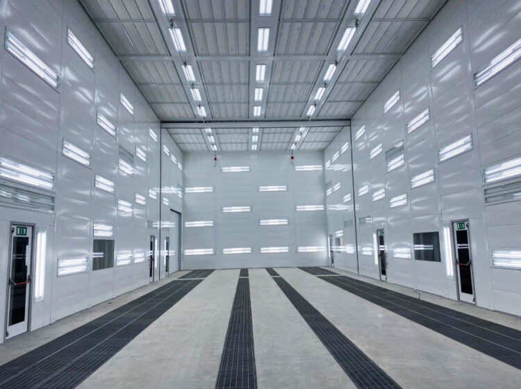 Cabine di verniciatura illuminazione perfetta Cabine di verniciatura illuminazione LED