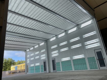 Cabina industriale di grandi dimensioni