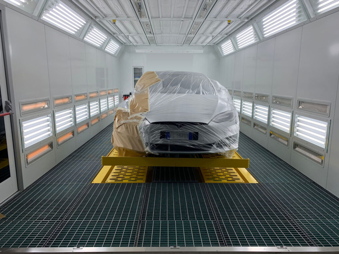 Cabina di verniciatura full eletric con parete a infrarossi